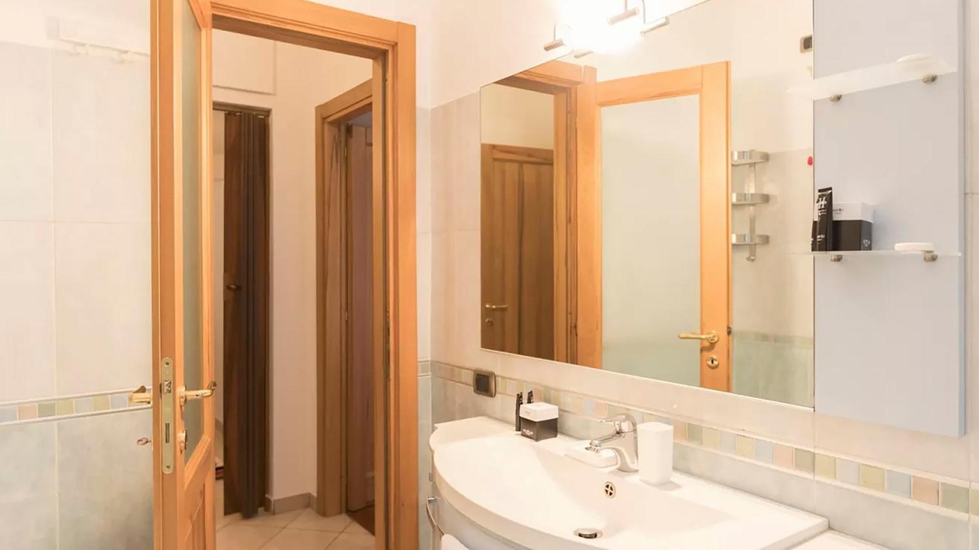 Classbnb - Two Apartments 400 Meters From The Duomo Milán Exterior foto