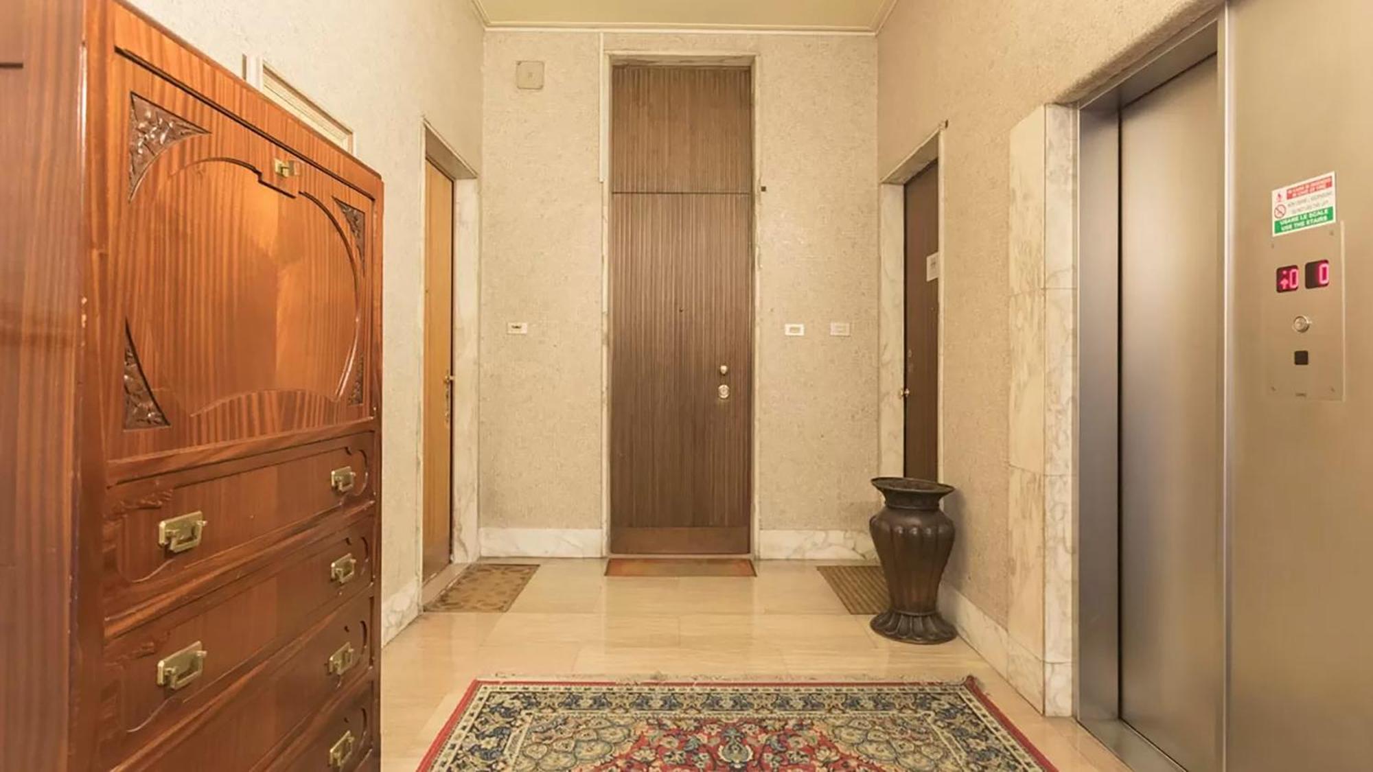Classbnb - Two Apartments 400 Meters From The Duomo Milán Exterior foto